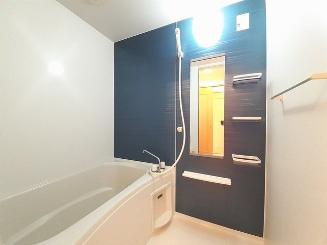 グロワールＤの浴室|お風呂です