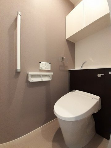 シャルマン・カメリア　Ｂのトイレ|コンパクトで使いやすいトイレです