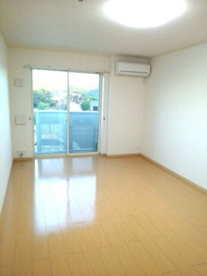 【内装】 | モン・シャンブル