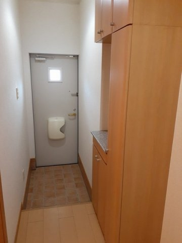 ラ・ルーチェの玄関