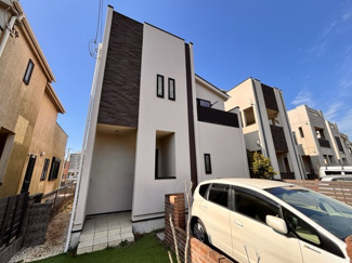 【外観】 | 千葉市若葉区若松町中古戸建　JR総武線「四街道」駅 | 2025年12月内外装リフォーム済の3LDK戸建！
毎日の暮らしに寄り添う、優しい雰囲気の外観が魅力です！