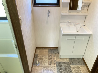 【独立洗面台】 | ベルパーチⅠ | 別室写真