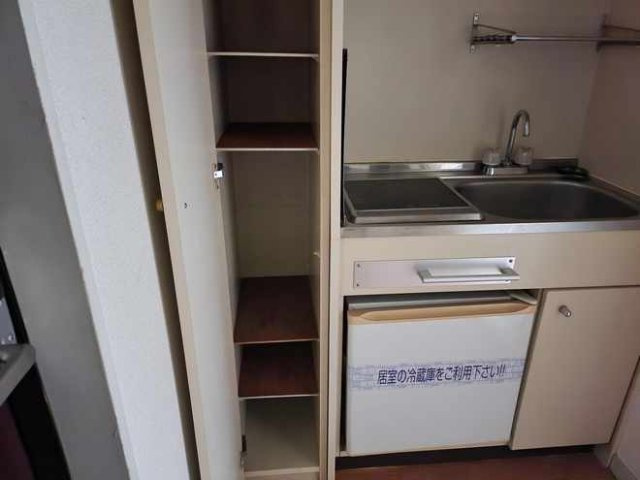 レオパレス岡崎公園の内装|実際のお部屋と異なる場合がございます。