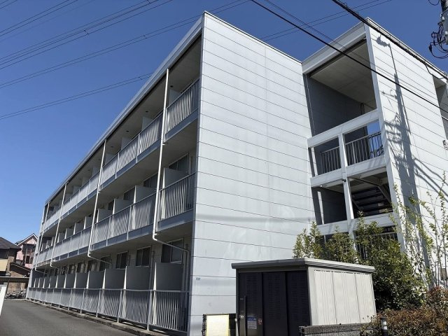 レオパレス中宗岡の外観