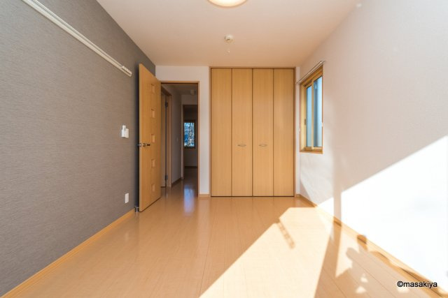 プラセール・おさだの洋室