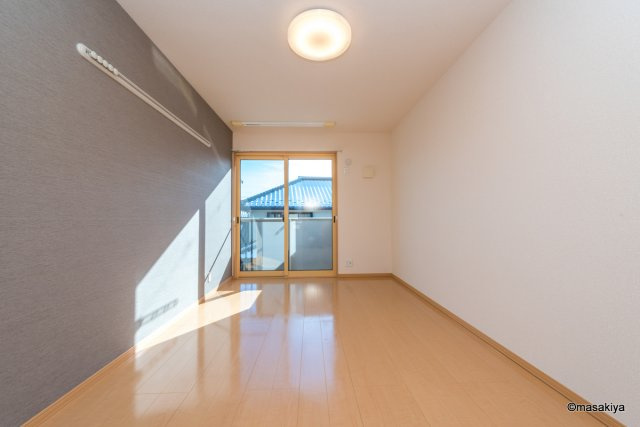 プラセール・おさだの洋室