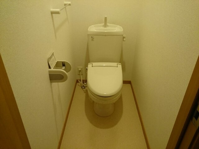 メゾンフォルテⅡのトイレ