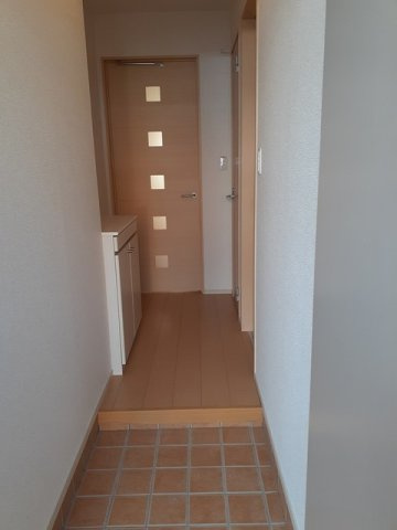 シャノワールⅡの玄関