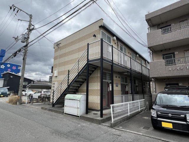 レオパレスハイブリッジの外観