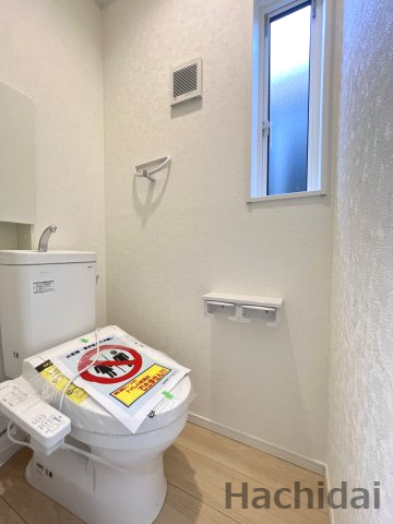 碧南市福清水町第1　新築戸建＜2号棟＞のトイレ