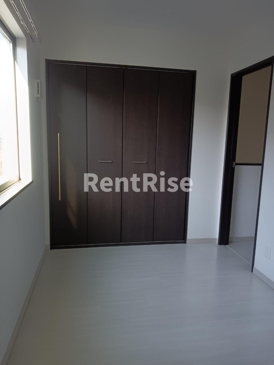 リュミエール下津の居間・リビング