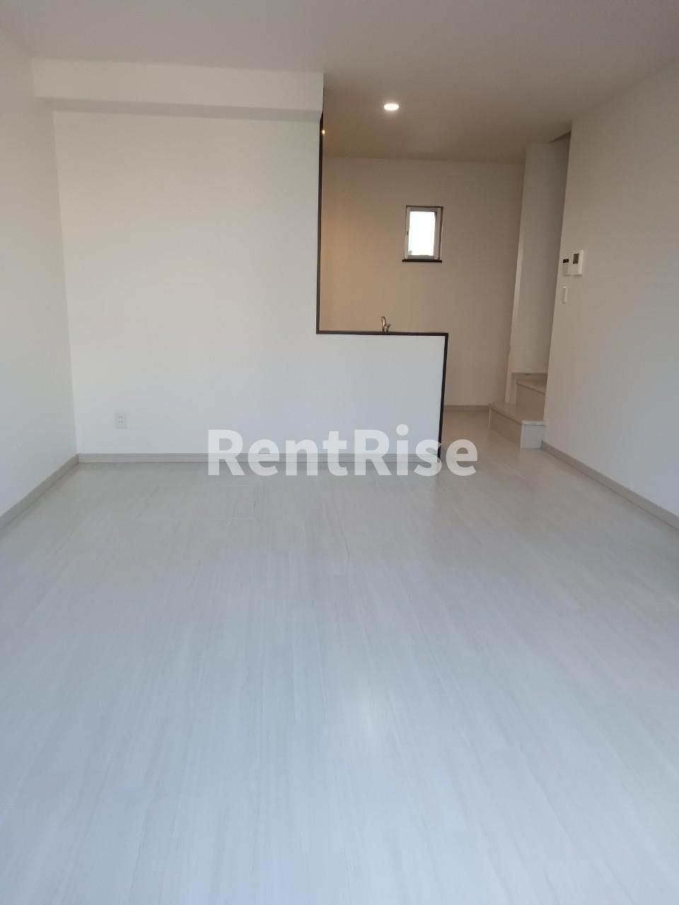 リュミエール下津の居間・リビング