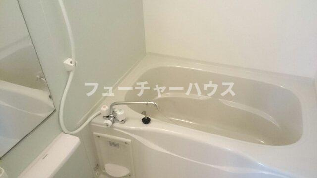 ルガートリミテッド１０３７Ⅱの浴室