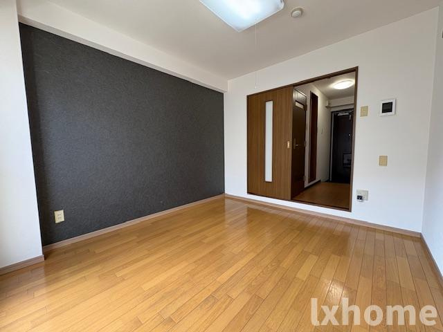 シロハイヌの居間・リビング