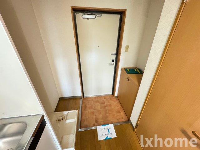 クリエイティブステージNの玄関