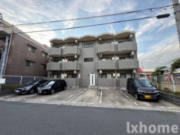 クリエイティブステージNの駐車場