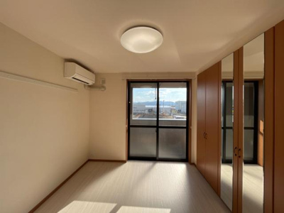 【寝室】 | ジャルディニエールＢ | 洋室