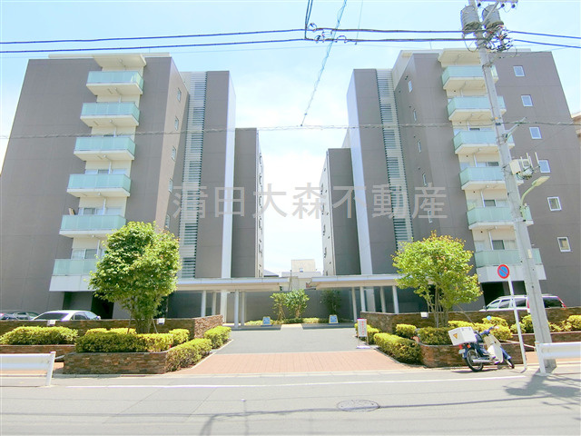 プレディアスタイル池上南の外観|2011年1月築　RC鉄筋コンクリート造地上8階建て総戸数34戸
東京都大田区東矢口2丁目　東急池上線矢口渡駅7分