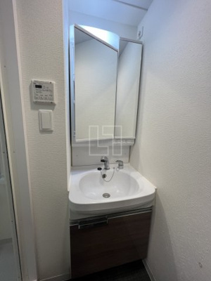 【独立洗面台】 | プレサンス難波ラフィーネ | プレサンス難波ラフィーネ　独立洗面台