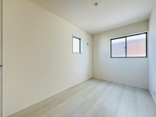 碧南市善明町一丁目34『『仲介手数料無料』新築一戸建て・建売の洋室