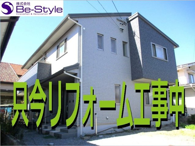 岡谷市長地権現町１丁目　中古二世帯住宅の外観