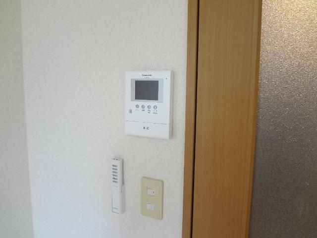 アーバンコートのセキュリティ|カメラ付インターホン