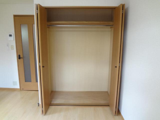 アーバンコートの収納|クローゼット