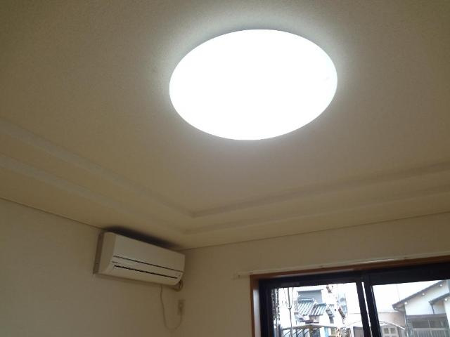 アーバンコートの設備|照明器具