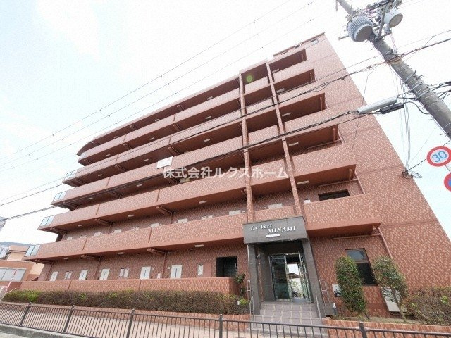 ラヴェールミナミ