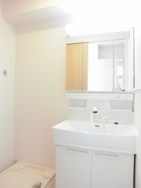 メゾン　アグレアーブルの洗面所|洗面所