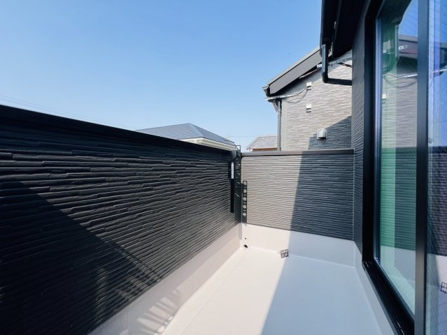 半田市瑞穂町7丁目3番8『仲介手数料無料』新築一戸建て・建売のバルコニー