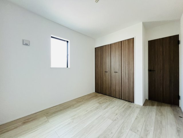 半田市瑞穂町7丁目3番8『仲介手数料無料』新築一戸建て・建売の洋室