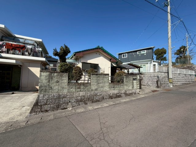 吉野町　中古戸建ての外観|東南向きで陽当たり良好！