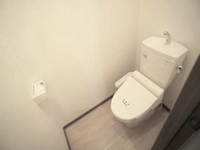 【トイレ】 | プレミール・フォンテーヌⅢ | 温水洗浄暖房便座機能付きです♪