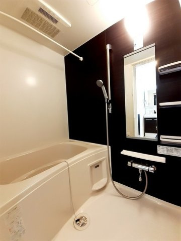 ウィーバー・ハウスⅡの浴室