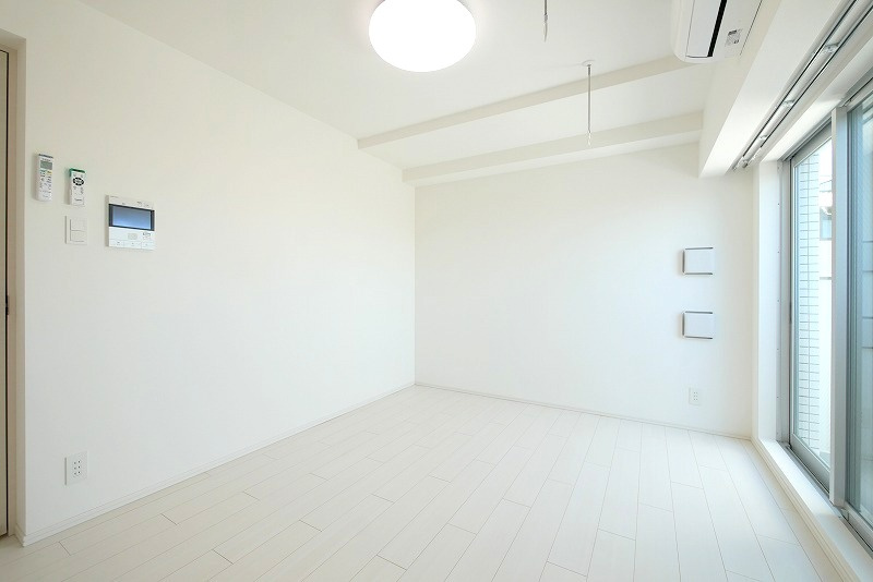 PREMIUM CUBE 新宿中井の内装