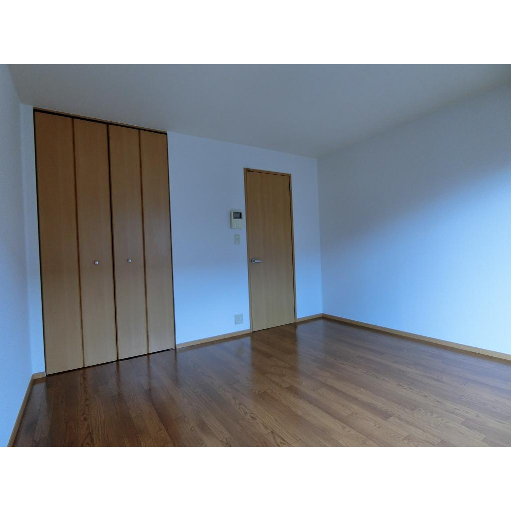 メゾンドゥ長瀬の居間・リビング