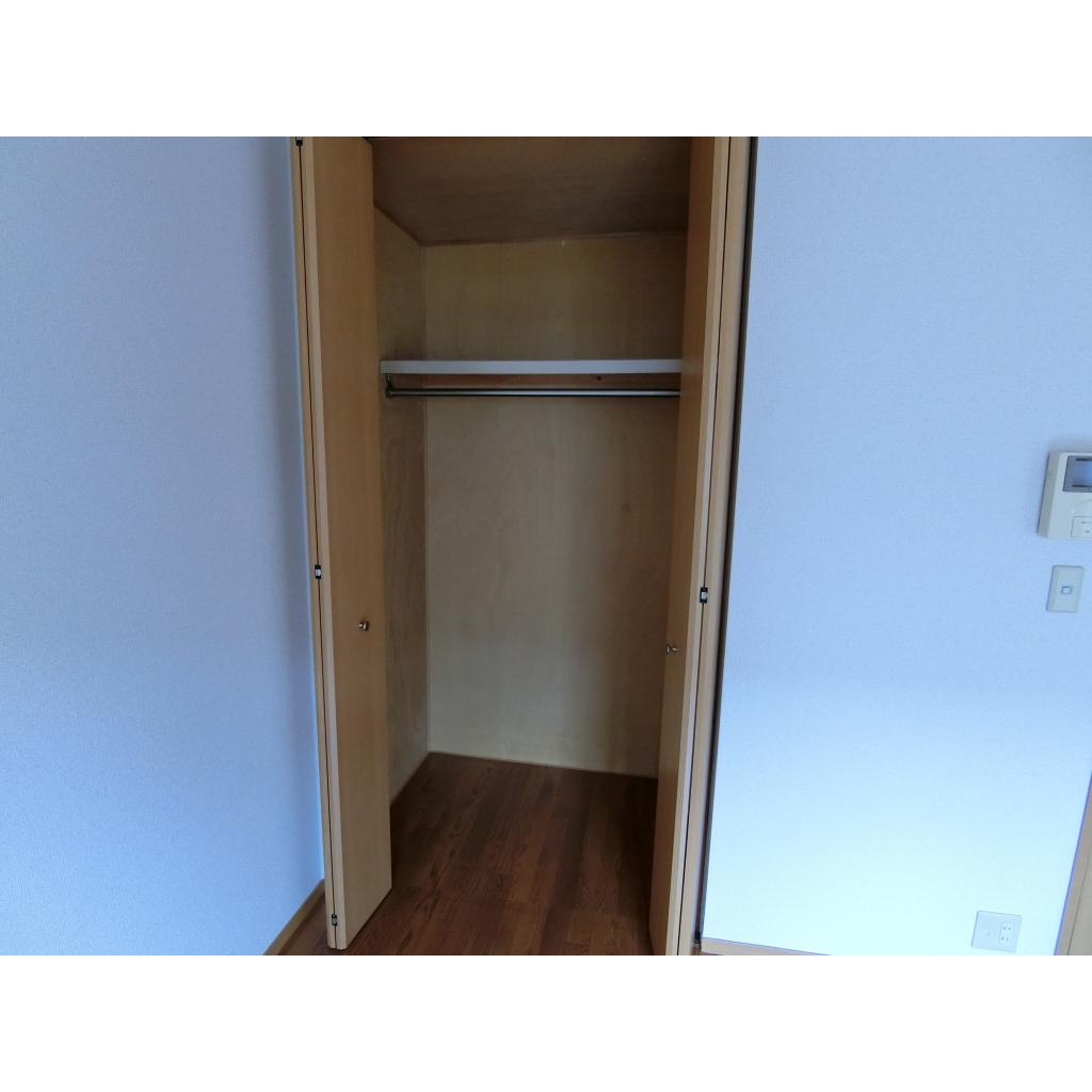 メゾンドゥ長瀬の収納