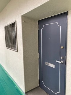 オリーブハイツ相川二号棟の玄関