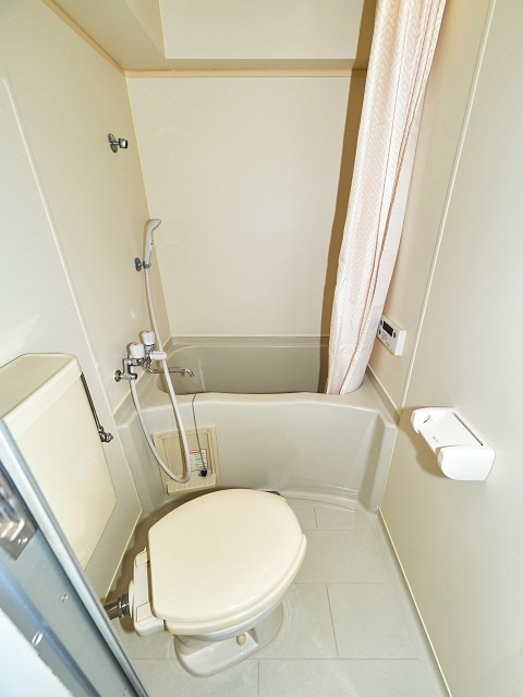 ニュープレジデント藤澤の浴室|バストイレユニットタイプです。