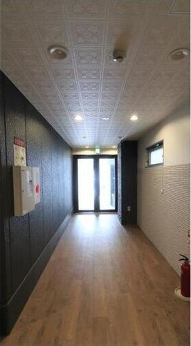 グランパシフィック梅南のエントランス