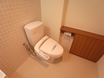 【トイレ】 | 別部屋の写真です。