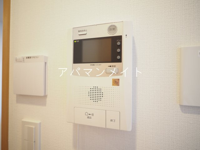 【セキュリティ】 | カーサヴェルデ | TVモニターインターホン付きです