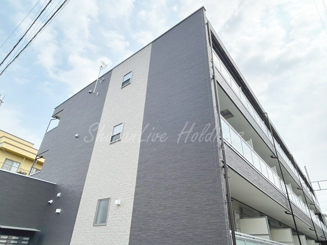 鎌倉市台１丁目の賃貸マンションの外観