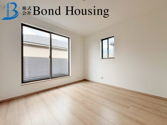 全6区画　WIC付収納豊富　二見町東二見　F号棟　新築戸建の洋室