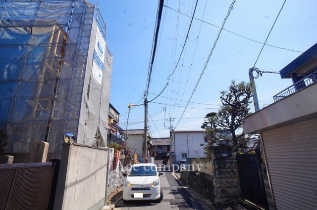 【前面道路含む現地写真】 | 八尾市東本町2丁目 | 【前面道路：幅員約3.4ｍ】