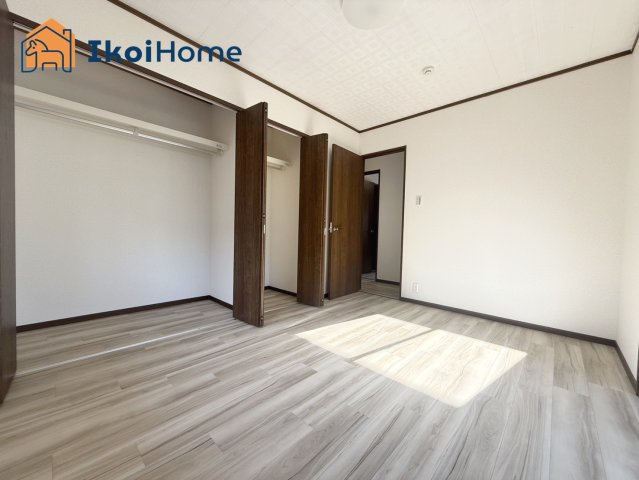 神戸市西区伊川谷町潤和　中古戸建の子供部屋|●年中無休：当日予約可●洋室は広さございますのでお子様の洋室やテレワークスペースなどに最適です。