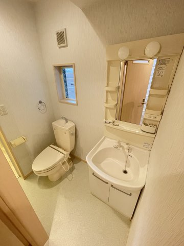 アメリカンリバティー所沢13の独立洗面台|独立洗面台で身支度をすべて済ませてしまいましょう