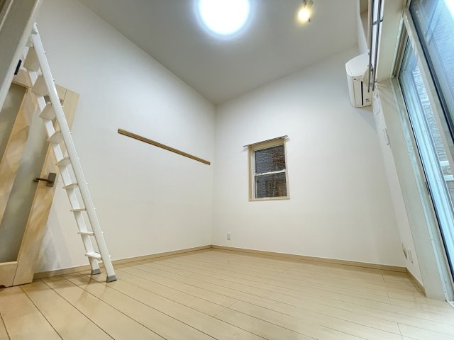 アメリカンリバティー所沢13の居間・リビング|ゆったりとした居間です