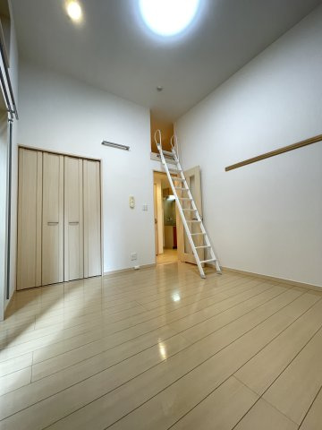 アメリカンリバティー所沢13の居間・リビング|居間です